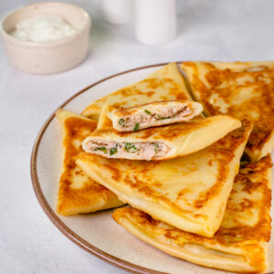 Benderiki With Chicken And Cheese