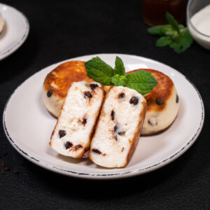 Syrnyky  with Raisins