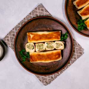 Salmon and spinach crepes